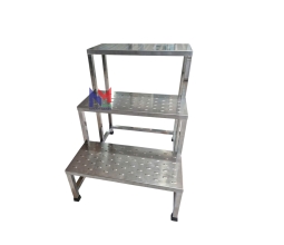 BẬC THANG 3 CẤP DẬP GÂN CHỐNG TRƠN
