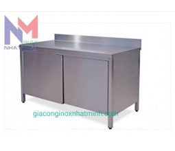 TỦ INOX CỬA LÙA CÓ GÁY 304