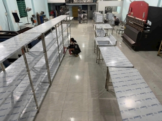 Các mẫu bàn inox công nghiệp được sử dụng nhiều nhất hiện nay