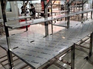 Kệ inox 304 theo yêu cầu Inox dày 1.0mm chống gỉ, chịu lực tốt