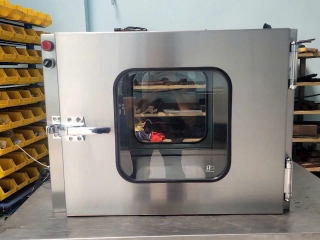 Passbox khóa điện inox 304 bền, dễ vệ sinh 