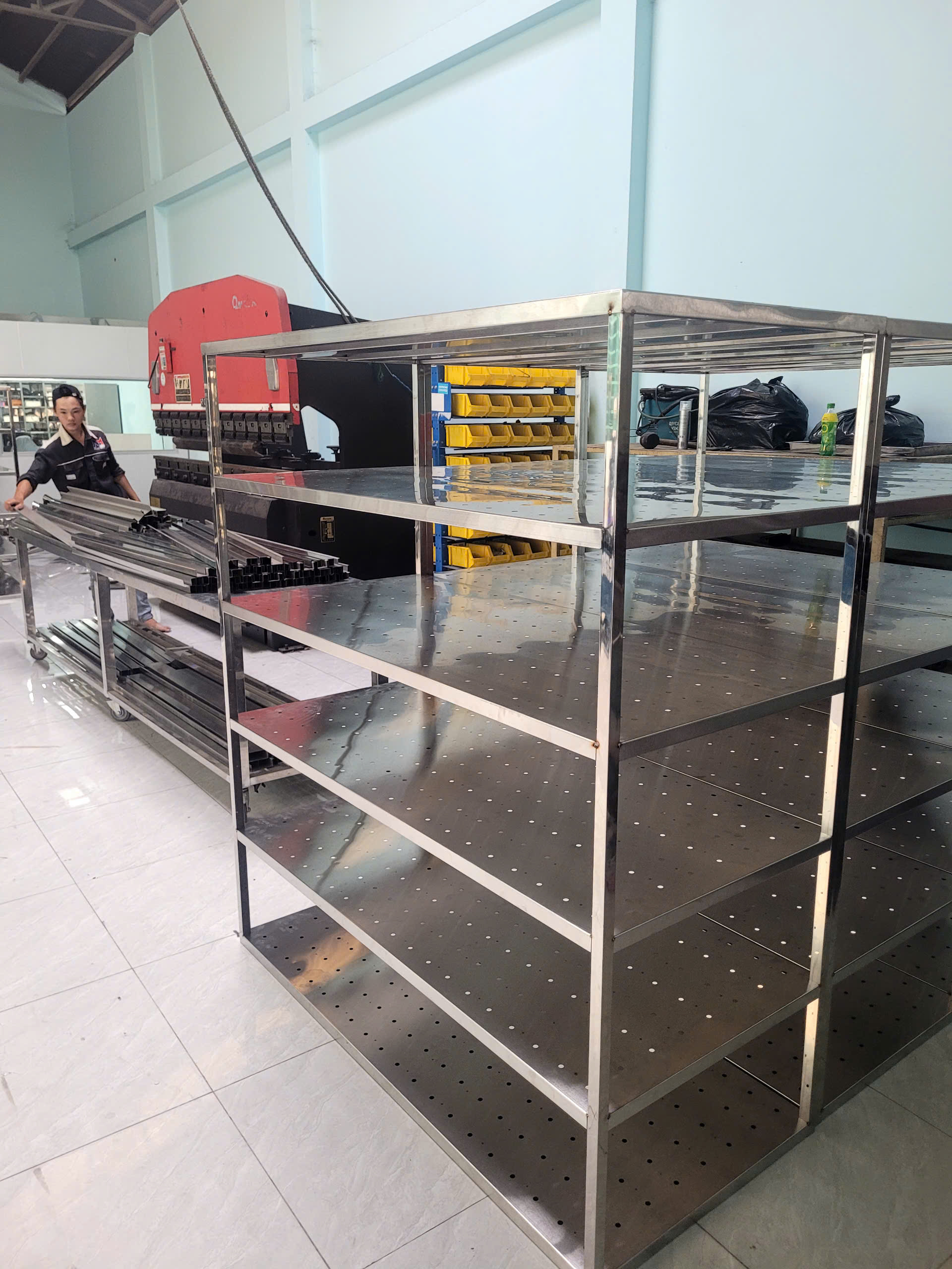 gia công inox theo yêu cầu