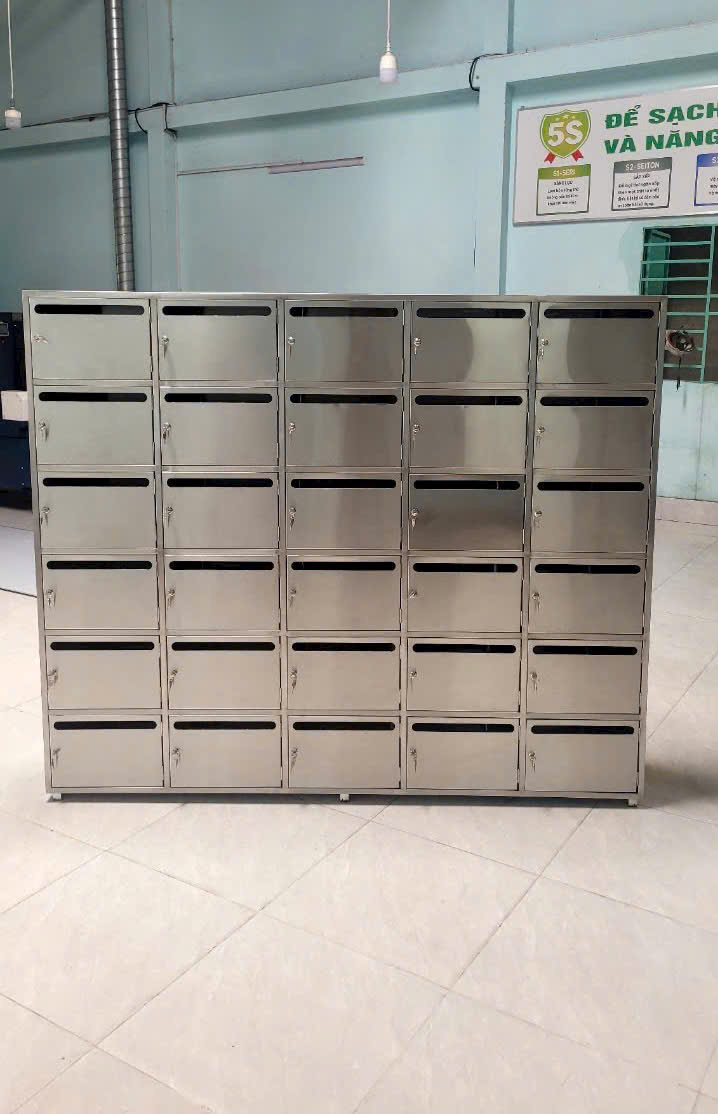 Gia công tủ Locker theo yêu cầu