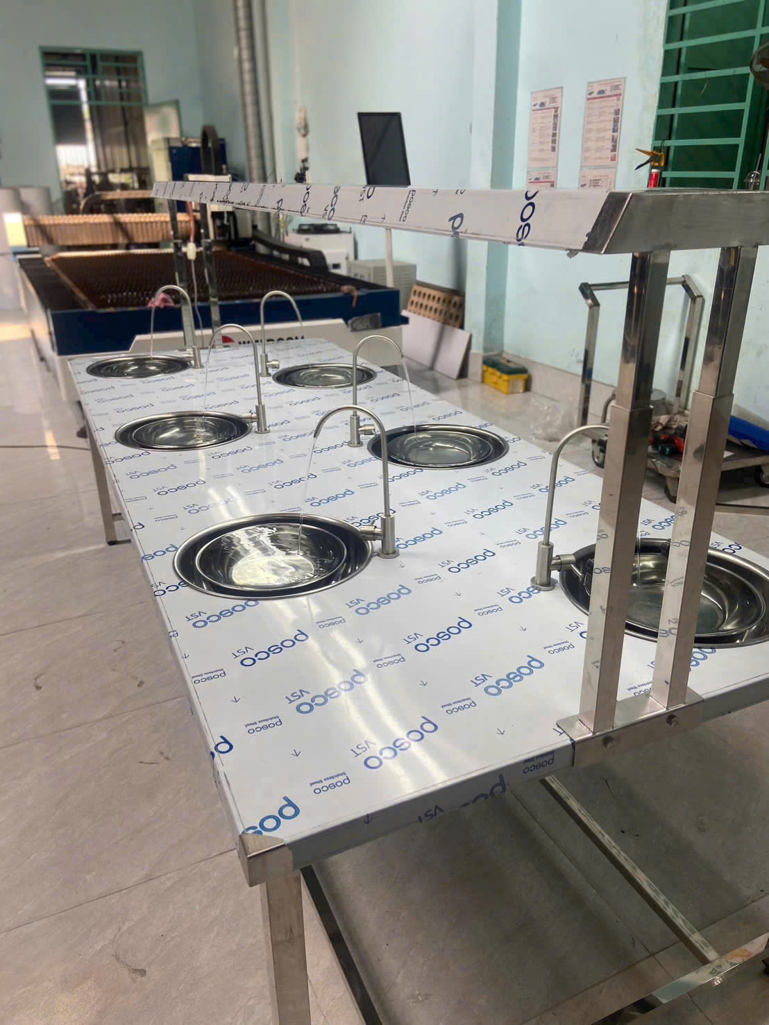 Máng rửa tay phòng sạch