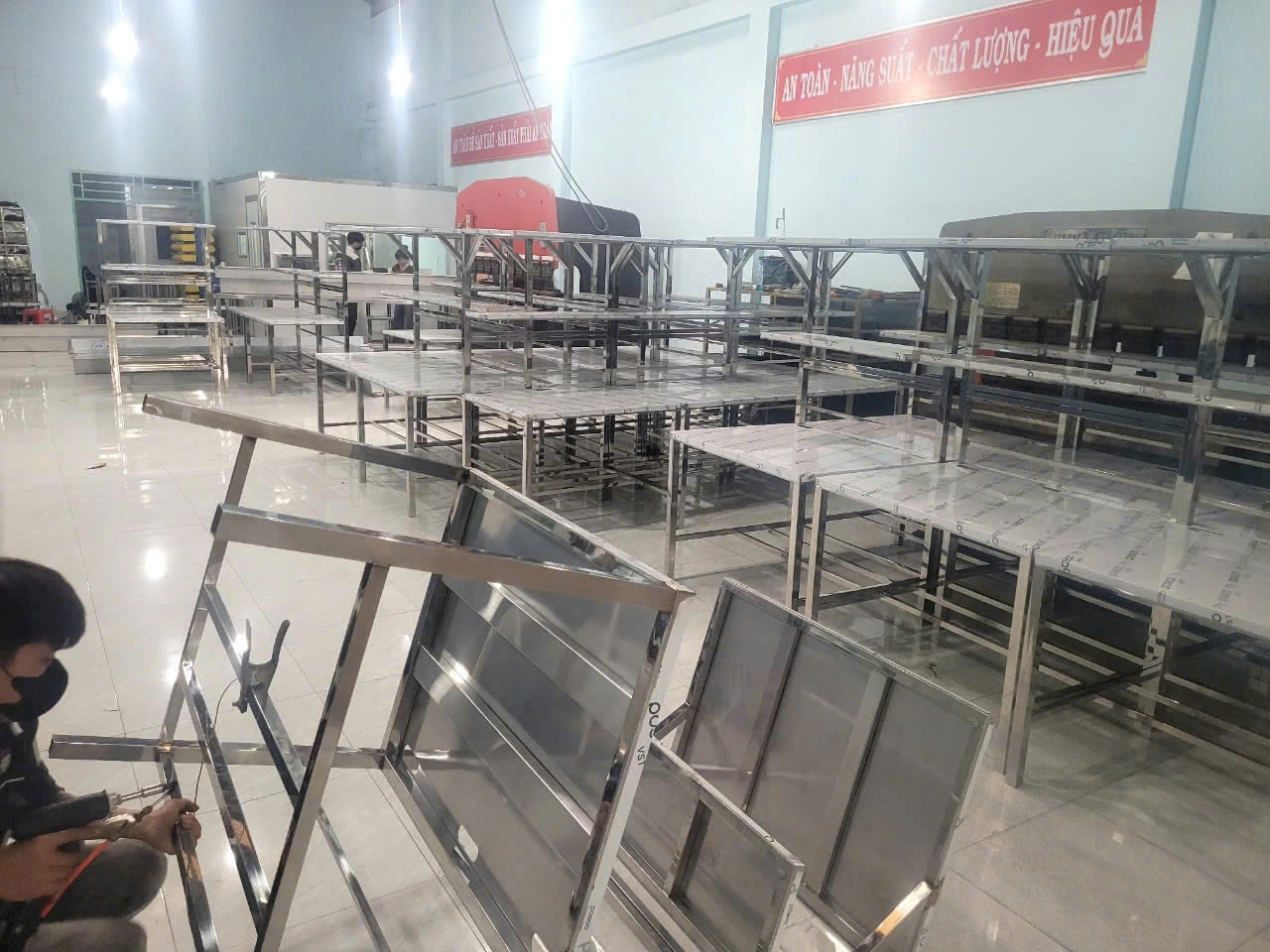 Bàn ăn inox 304 theo yêu cầu