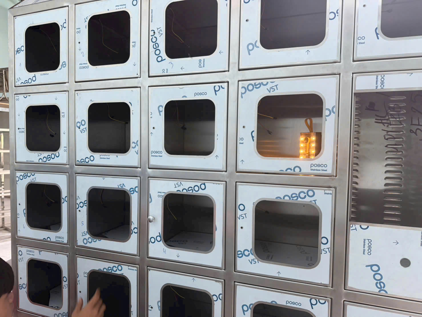 Locker inox 304 phòng sạch