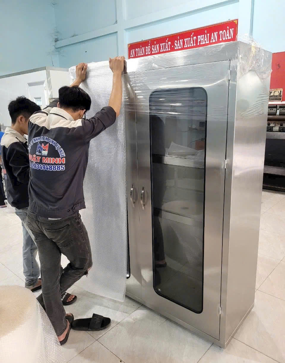 Gia công tủ inox theo yêu cầu