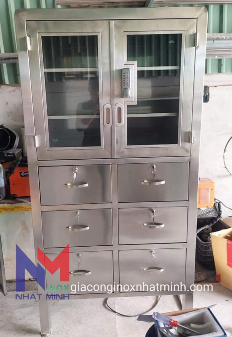 tủ inox phòng thí nghiệm