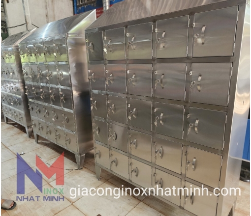 tủ locker inox phòng sạch