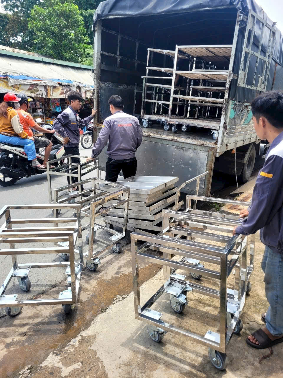 cửa hàng inox gần nhất