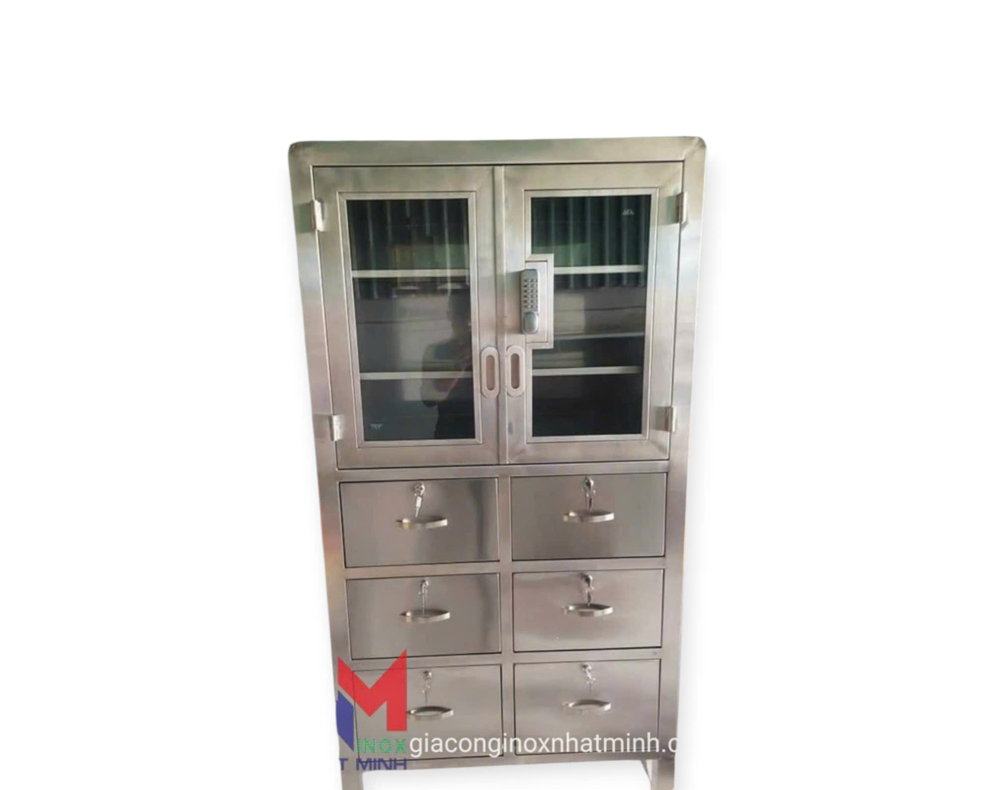 làm tủ kệ inox giá rẻ tphcm